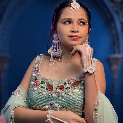 Hair, makeup and beauty work by The Sarita's Lounge, Wagholi — Instagram 2