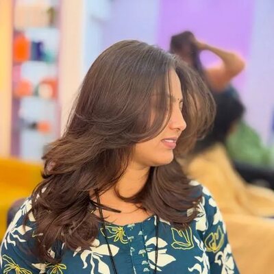 Hair, makeup and beauty work by The Sarita's Lounge, Wagholi — Instagram 7